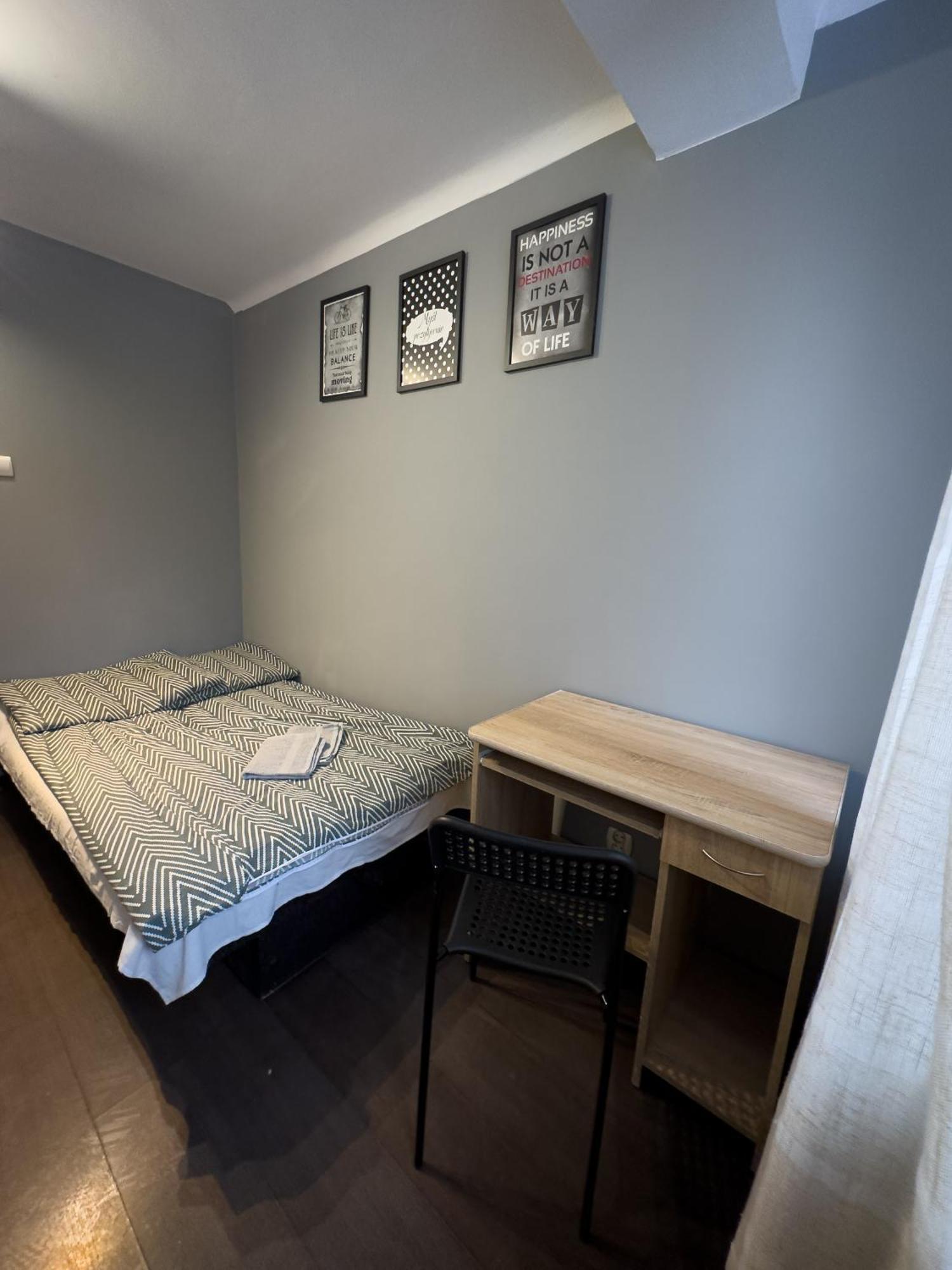 Kwadrat B&B Jalowego Rzeszów Buitenkant foto